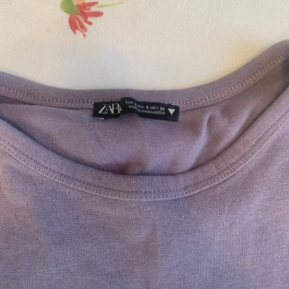 Cropped purple Zara size small cropped tee shirt top - Picture 2 of 9
